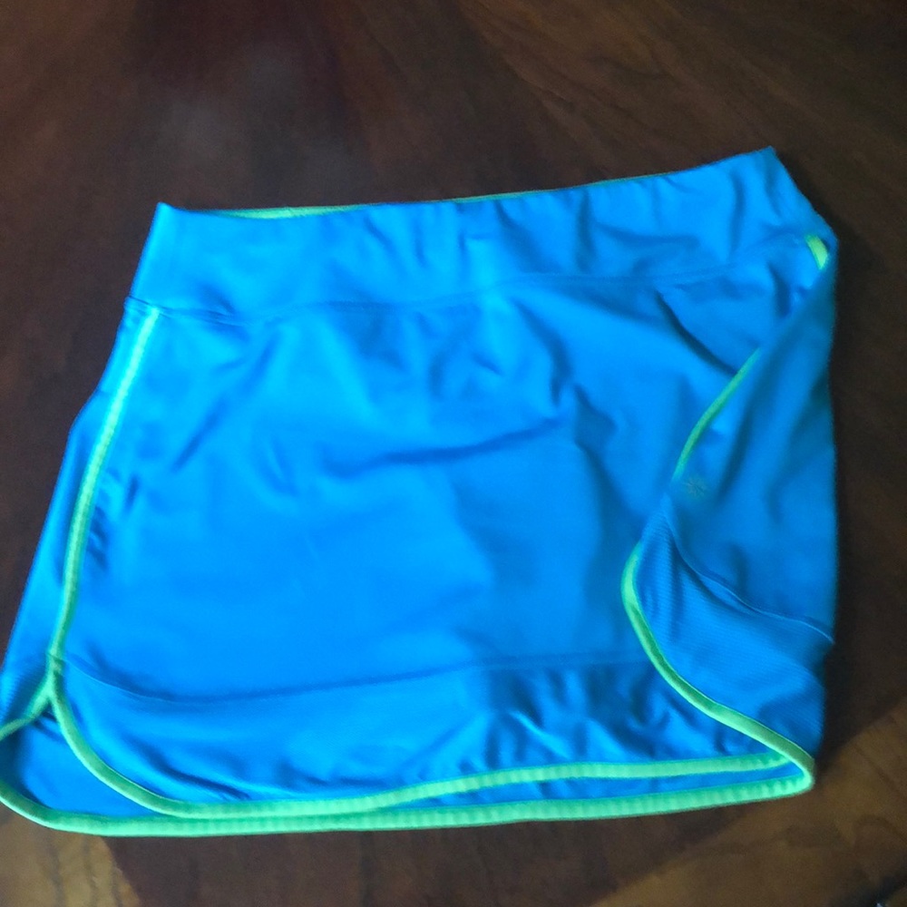 Athleta workout/ tennis skirt